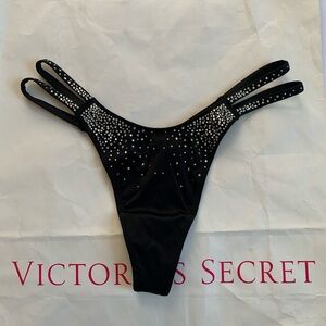 NWT Victoria’s Secret Panty Size Medium